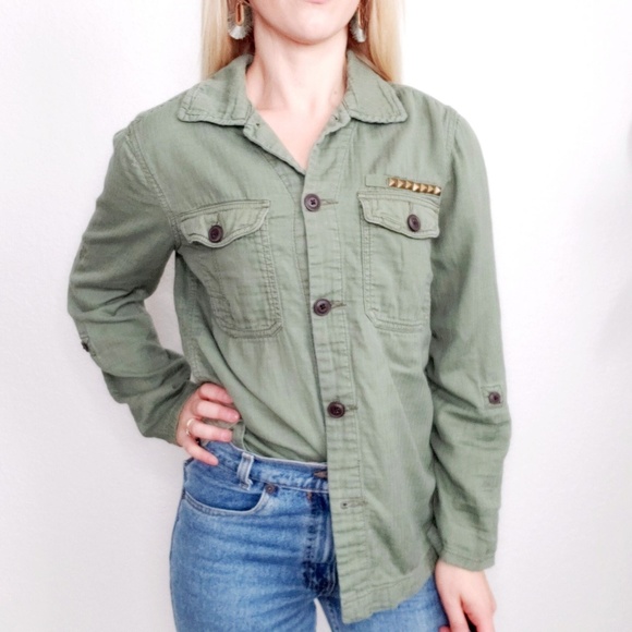 American Eagle Outfitters Tops - American Eagle Green Studded Button Down Shirt 590